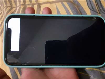 Voici un exemple d'une surface d'affichage d'iPhone à réparer