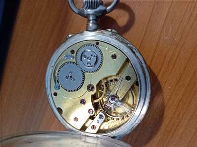 Voici un exemple d'une montre de col à réparer