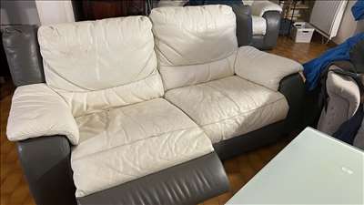 Exemple d'un sofa à restaurer