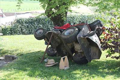 réparation de tondeuse à gazon avec Les Jardinistes Motculture à Bourges