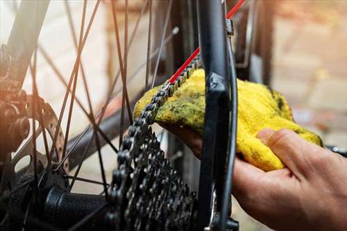 Réparer une chaine de velo ou un pneu crevé à Draveil