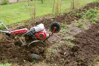 réparation motoculture avec Méca Services à La Flèche